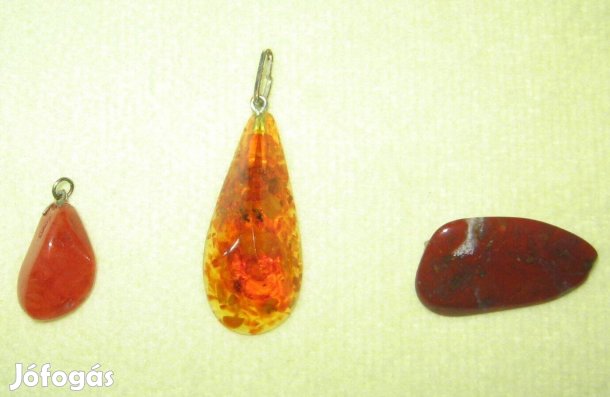 2 db nyaklánc-függelék+1 db bross-tű