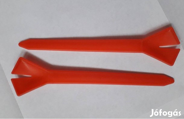 2 db piros műanyag kiszedő szervírozó kanál 28 cm új egyben_
