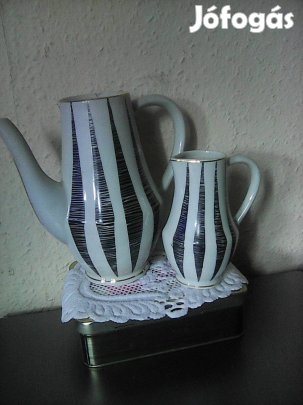 2 db porcelán kiöntők Made-in Bulgária 12cm 17 cm