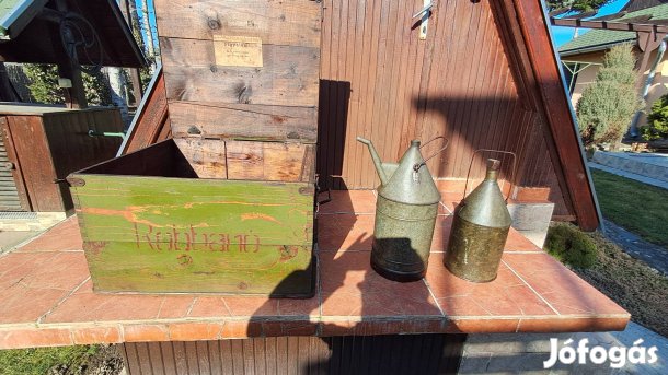 2 db regi olajos kanna