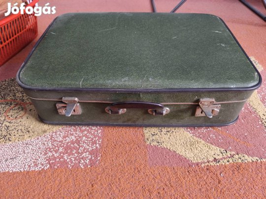 2 db retró zöld utazóbőrönd egyben 1960-as évek 