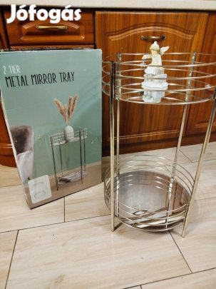 2 db tükrös asztal