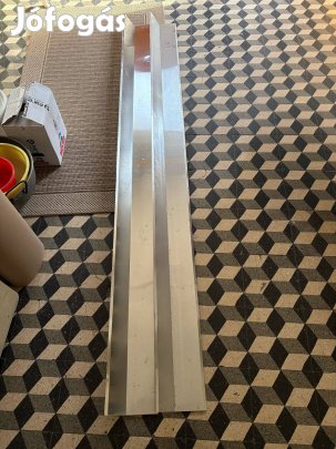 2 db új, 2 méteres alumínium falszegély