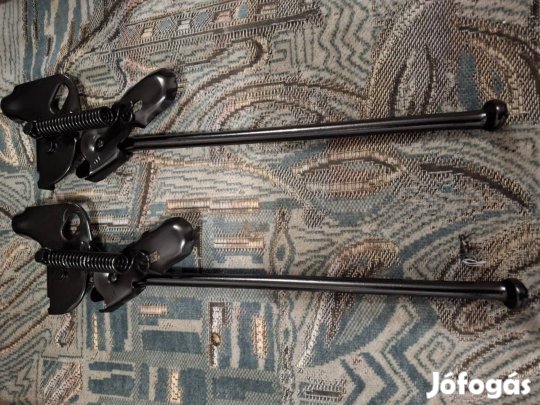 2 db vadonatúj fém kitámasztó 