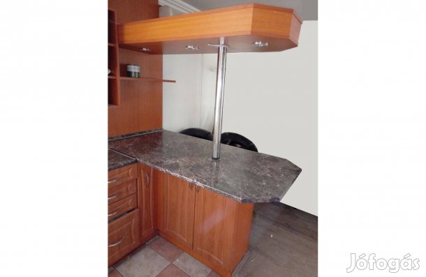 2 in 1 jó minőségű Konyhaszekrény / bárpult szép állapotban