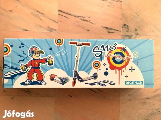 2 kerekű fém roller kicsiknek, kb. 2-3 éves kortól. Összehajtható