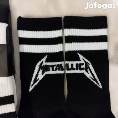 2 pár új 39-42es (44) Metallica zokni- Új