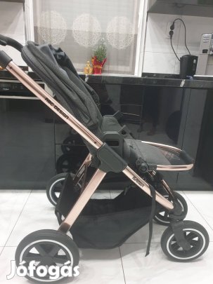 2 reszes babbakocsi 