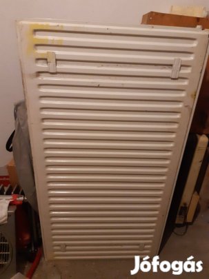 2 soros 1320x600 acéllemez lapradiátor légtelenítő szeleppel