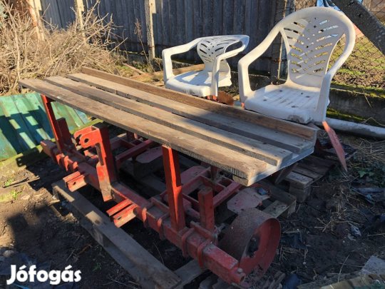 2 soros bakhátas burgonya- és palántavető gép eladó