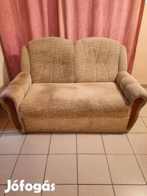 2 személyes kanapé textil, fa berakással