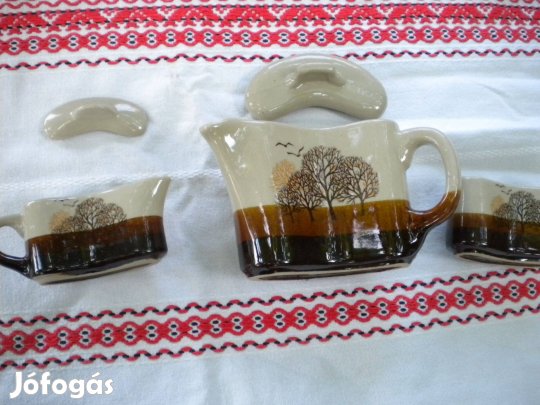 2 személyes kávés szervíz, kancsó, kiöntő, tejszines, cukortartó