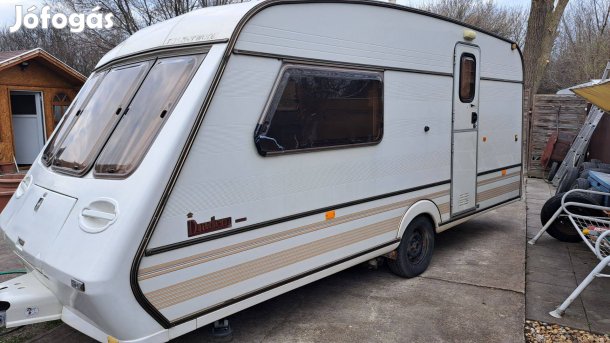 2 személyes klimás lakókocsi telepítésre!