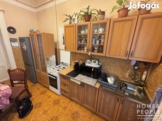 2 szobás belvárosi lakás eladó Szegeden!