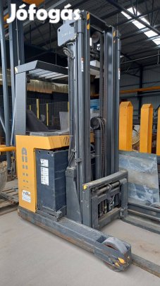 2 tonnás elektromos tolóoszlopos targonca (akku hibás)