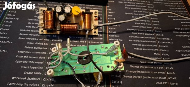 2 utas, 3 hangszórós hangváltó 