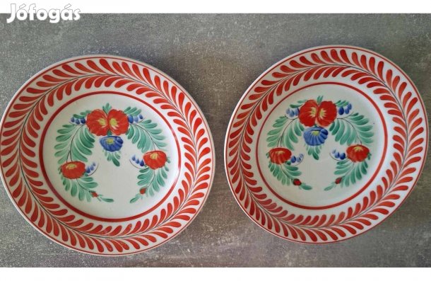 2db Hollóházi porcelán falitányér,együtt ennyi