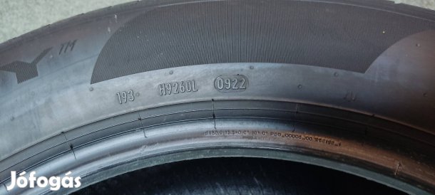 2db Pirelli Powergy 235/55 R18