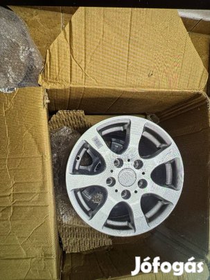 2db aluelni lakokocsira soha nem hasznalt