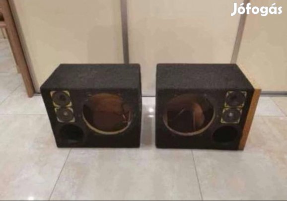 2db hangfal láda, doboz Aiwa magasokkal, reflex csővel. 