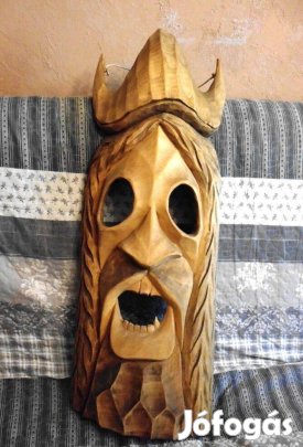 2db keményfából faragott Erdélyi fali disz maszkok