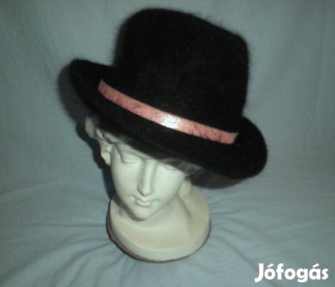 2db vadonat ujj gyapjú, és angora kalapok