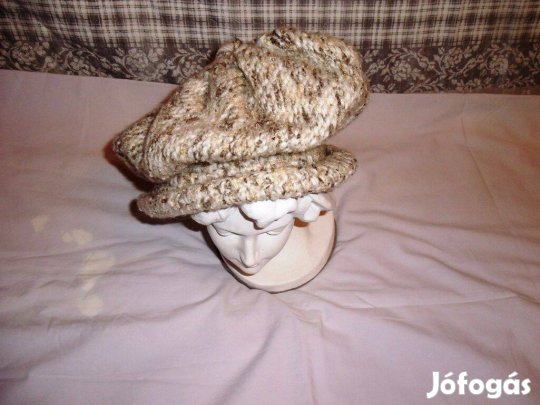 2db vadonat ujj kötött sapkák