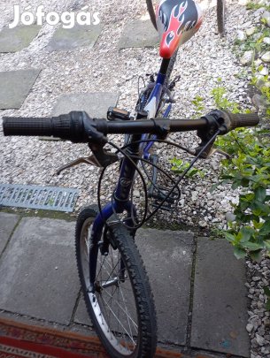 2o" gyerek kerékpár újszerű állapotban eladó 