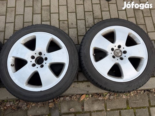2x Mercedes Benz alu 255/45 R18 Kumho téli gumik