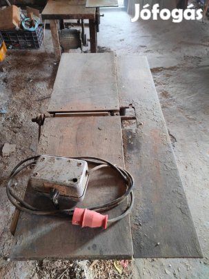 300-as gyalugép, 380-as motorral eladó