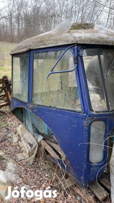 3011 traktor fülke eladó