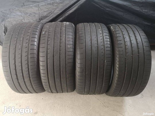 305/35R23 305/35 R23 23 Yokohama nyárigumik