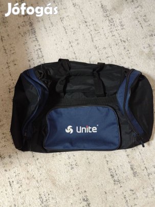 30/30/55 cm utazótáska