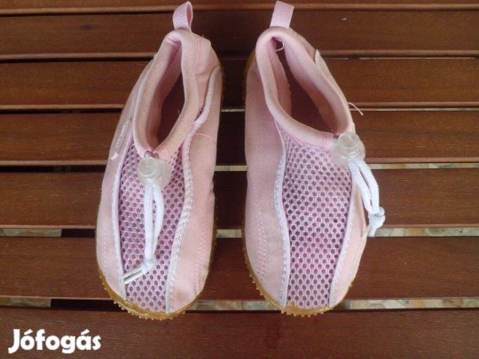 30-31-es vizicipő vízi-úszó-surf-tengerjáró lány