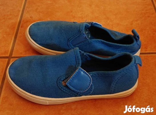 30-as kék sinsay vászoncipő