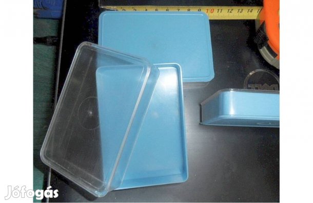 30 darab műanyag tároló doboz tégely szortiment