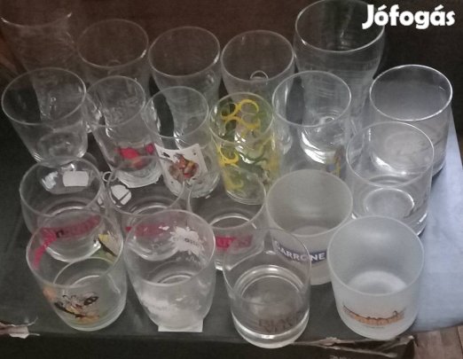 30 db vegyes pohár