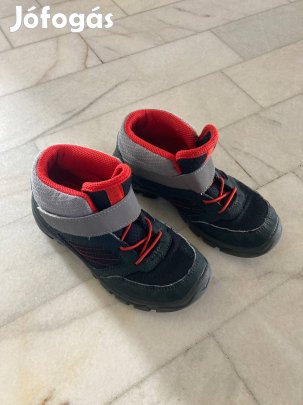 30-es Quechua bakancs eladó