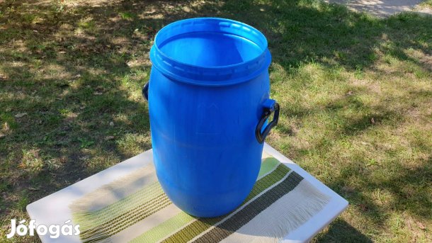30 literes műanyag hordó eladó, fedő nélkül