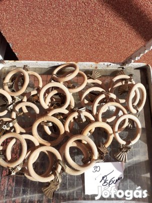 30db fa függönykarika átm 6cm 30db nagyobb fém csipesz