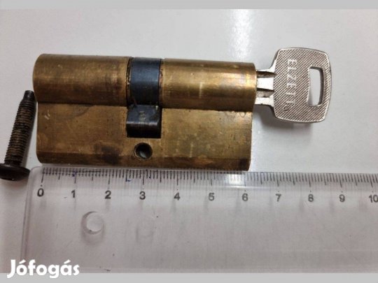 30mm/30mm használt fúrt hengeres cilinderes zár 5 kulccsal