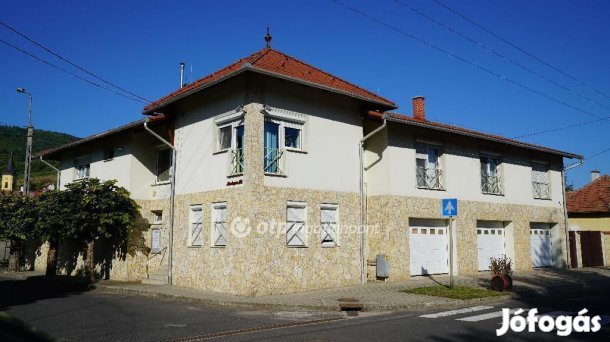 316 nm-es ház eladó Tokaj
