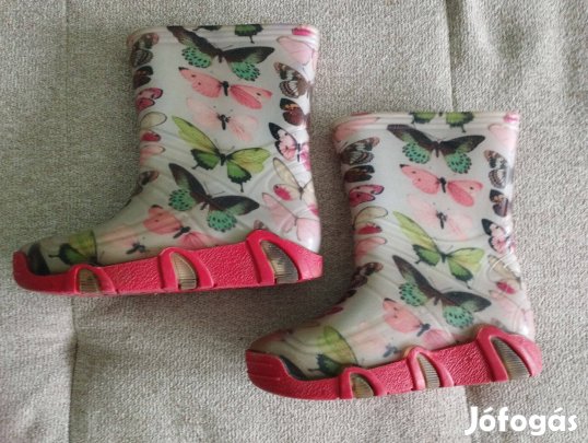 31-32-es kislány gumicsizma