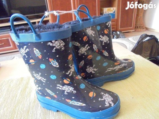 31-es Lili & Dan bundás új fiú űrhajós füles gumicsizma