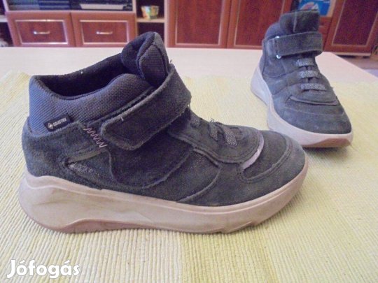 31-es Superfit goretexes bőr magasszárú őszi lány cipő 31