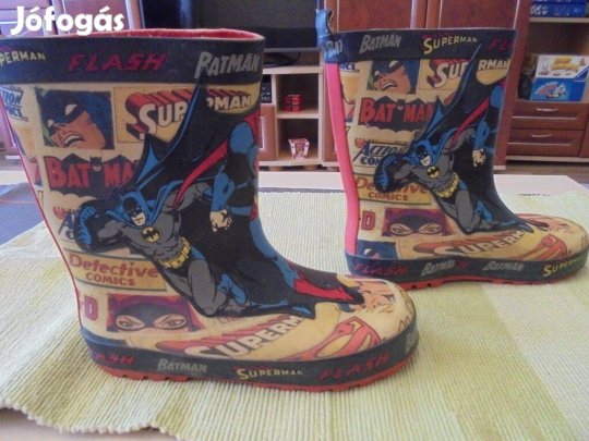 31-es TU szuperhősös vászonnal bélelt fiú gumicsizma
