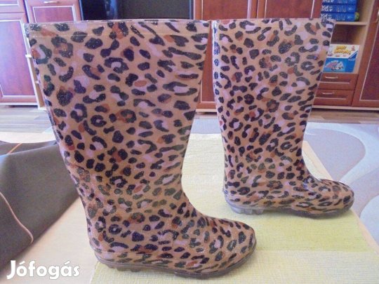 31-es párducmintás csillogós lány gumicsizma