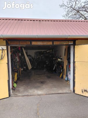 31 m2-es aknás garázs akár bérlővel