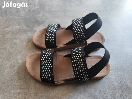 32-es (bth: 21 cm) Graceland szandál