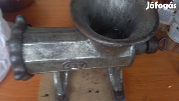 32-es húsdaráló eladó Gyulán